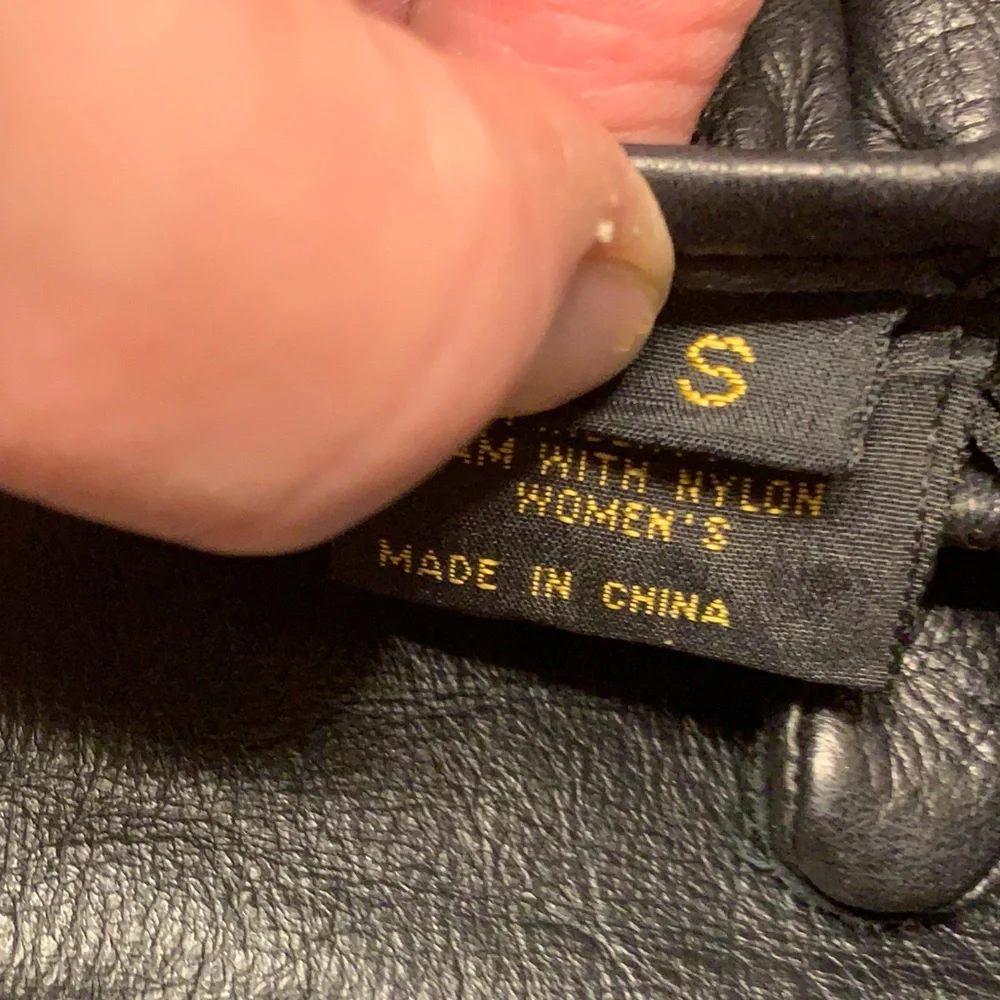 Harley Davidson Women’s Leather Gloves 🌴